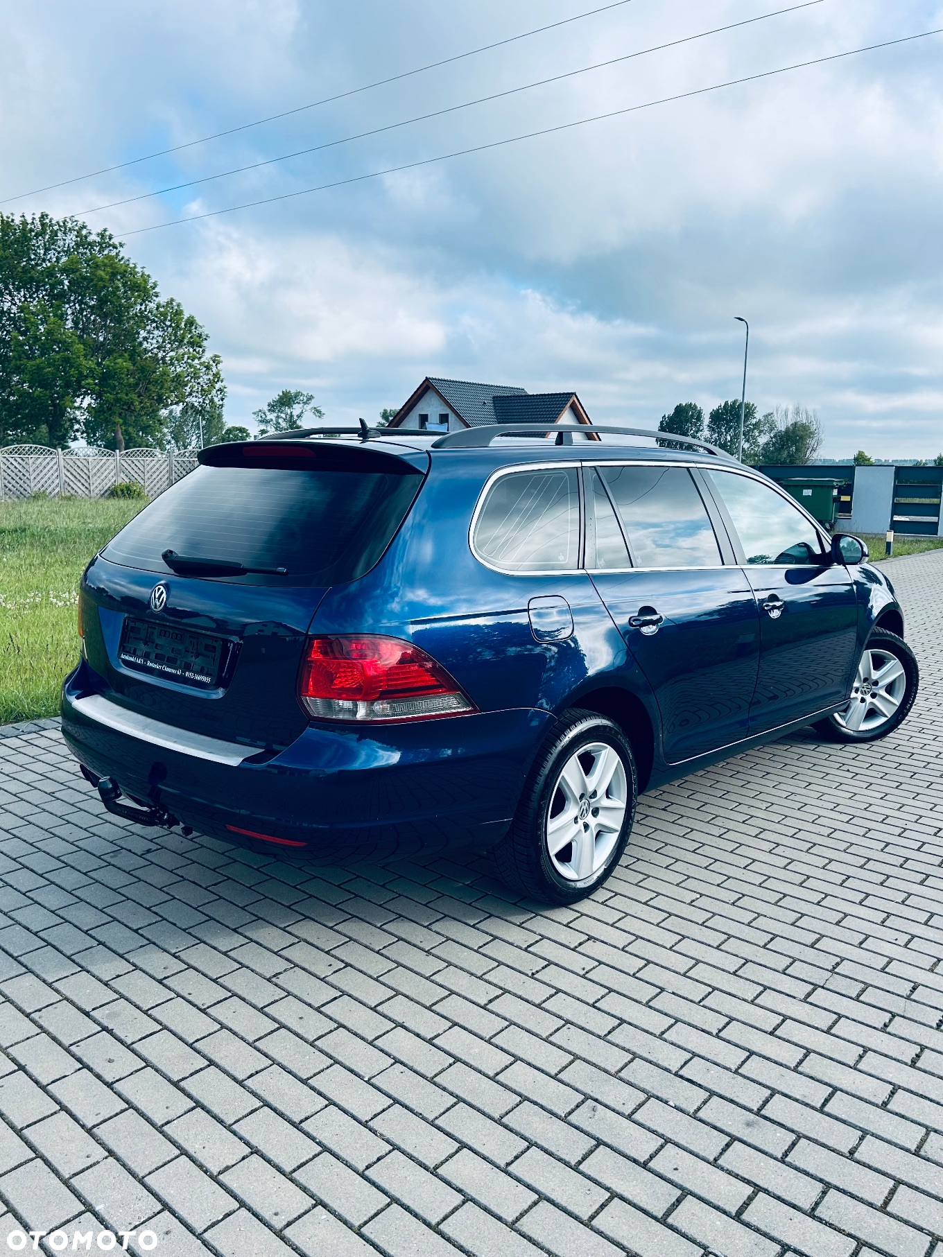 Volkswagen Golf VI 2.0 TDI Comfortline - 3