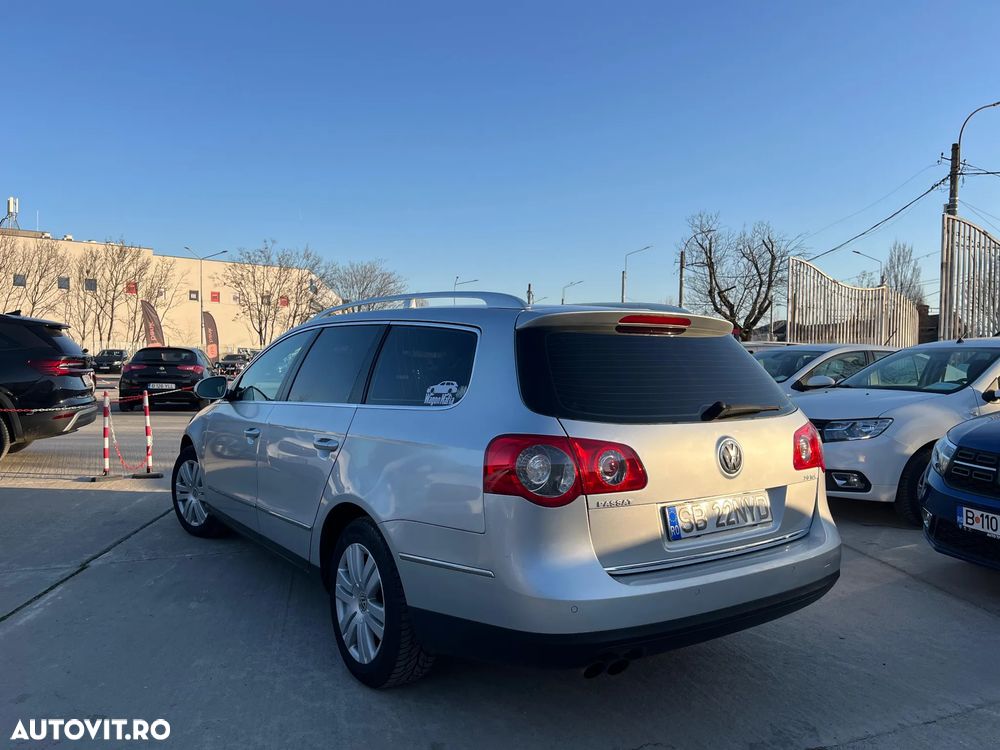 Volkswagen Passat - 4