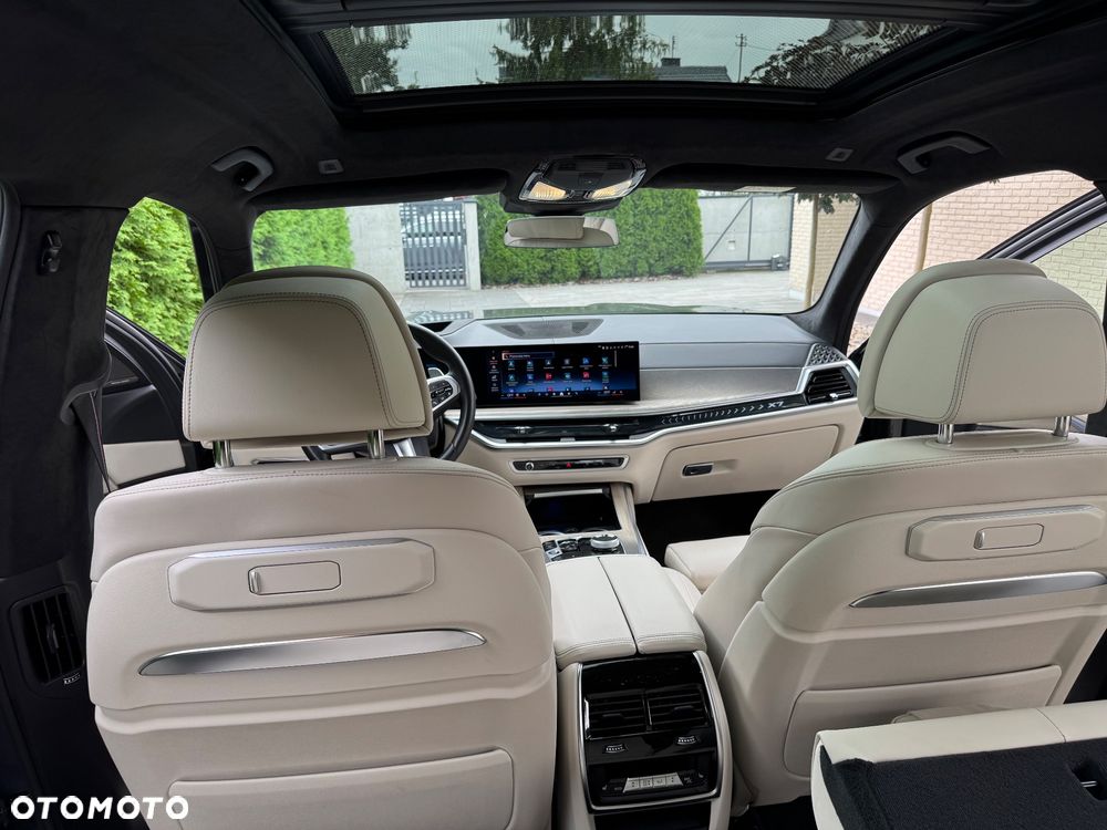BMW X7 M50d sport - 20