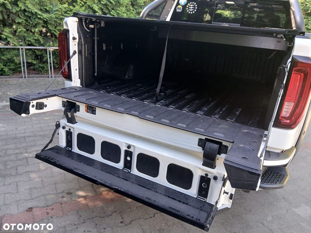 GMC Sierra - 7