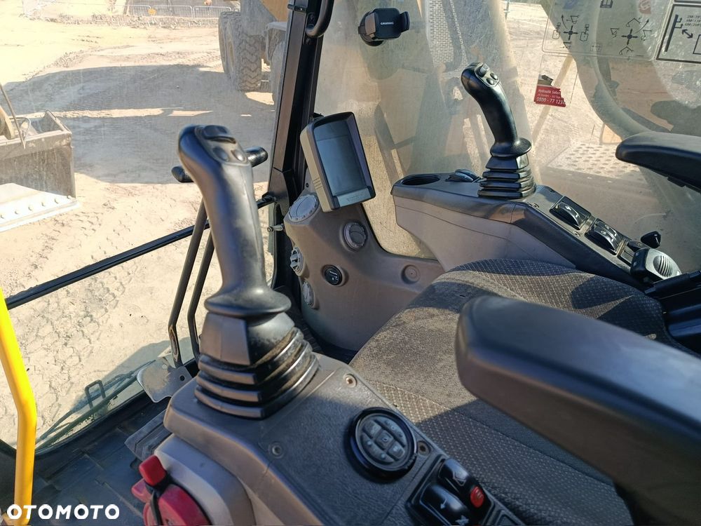 Volvo EC210CL - 4