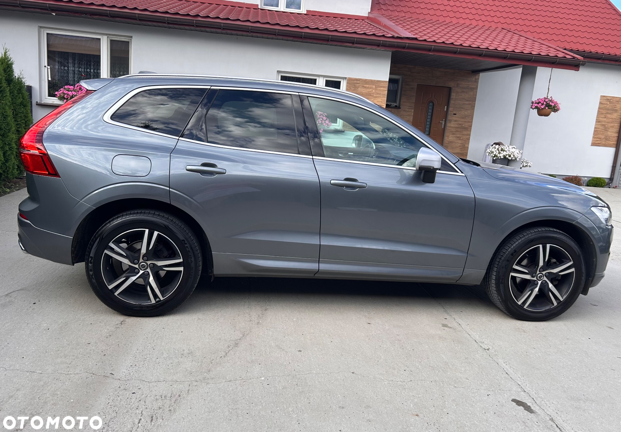 Volvo XC 60 D4 AWD R-Design - 9