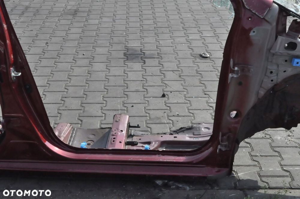 TOYOTA YARIS III ĆWIARTKA PODŁUZNICA PRAWY PRZÓD PRÓG PRAWY - 3