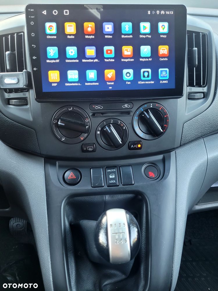 Nissan NV200 Combi 7os - 23