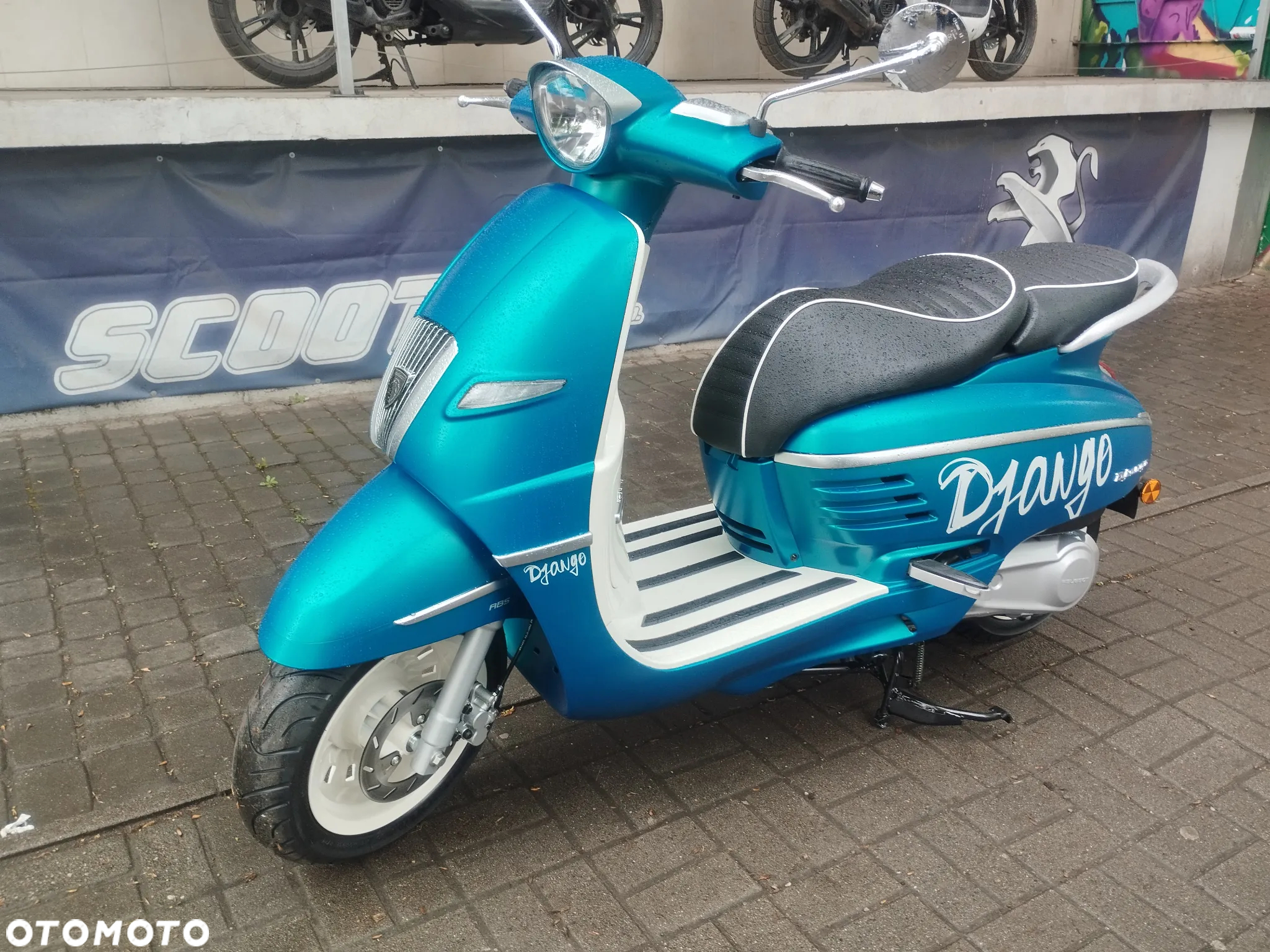 Peugeot Django - 19