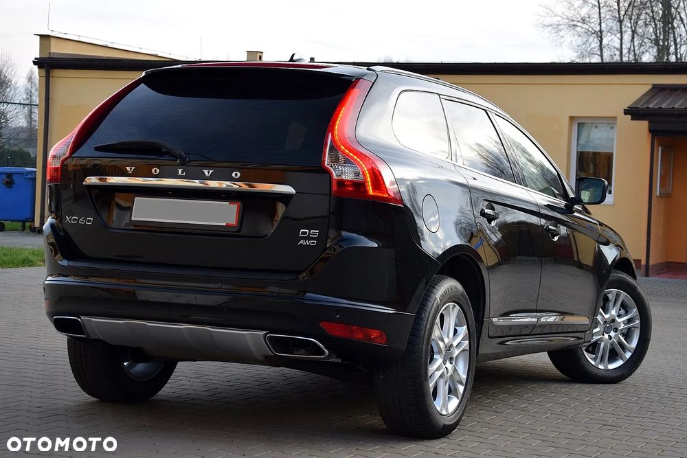 Volvo XC 60 D5 AWD Summum - 5