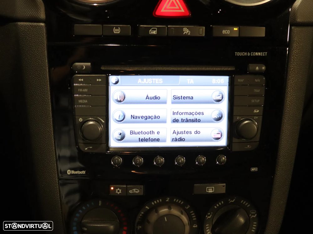 Opel Corsa 1.2 Cosmo - 25