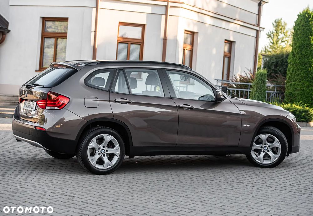 BMW X1 sDrive18d Sport Line - 15