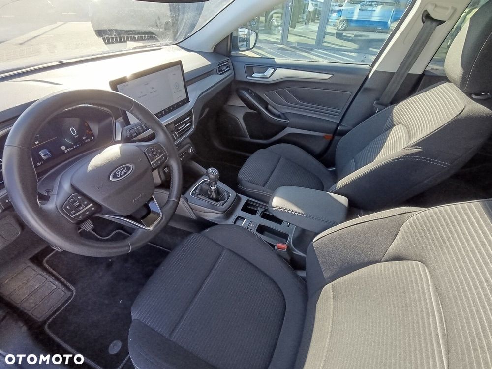 Ford Focus 1.0 EcoBoost Titanium - 18