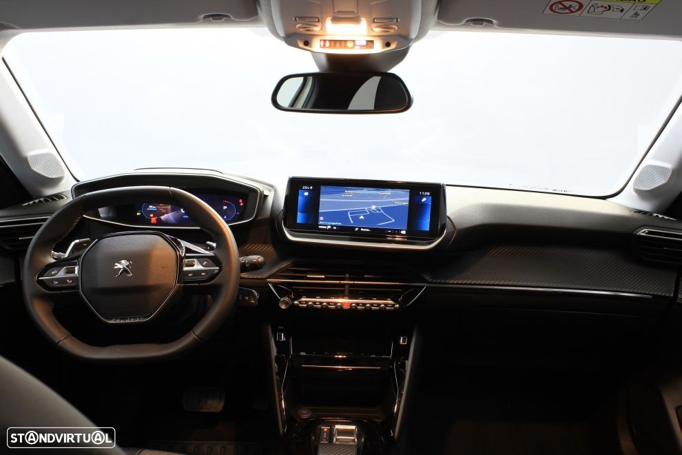 Peugeot 208 - 20