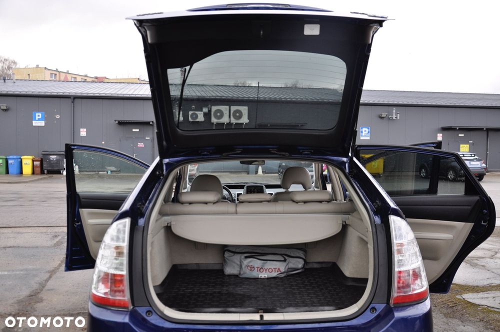 Toyota Prius 1.5 VVT-i Sol (nav) - 8