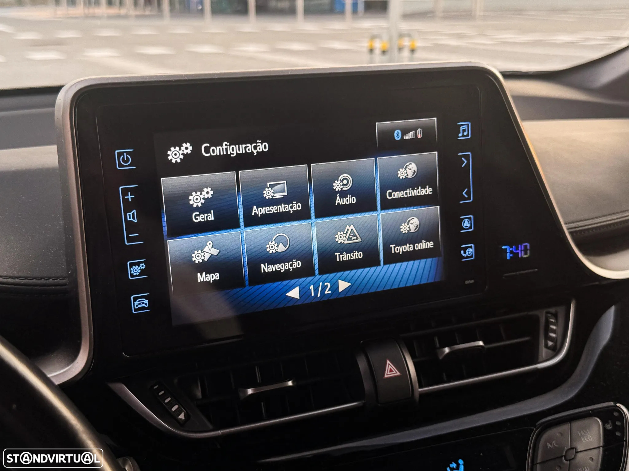 Toyota C-HR 1.8 Hybrid Exclusive - 16