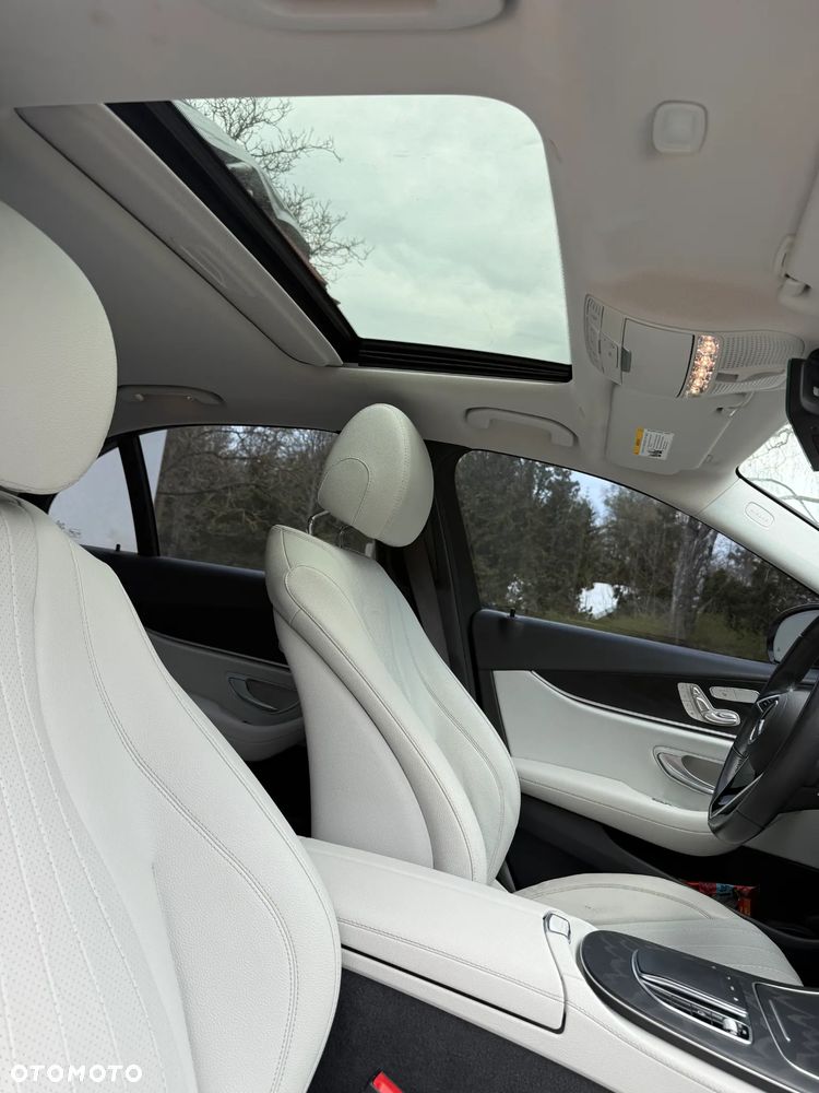 Mercedes-Benz Klasa E - 10