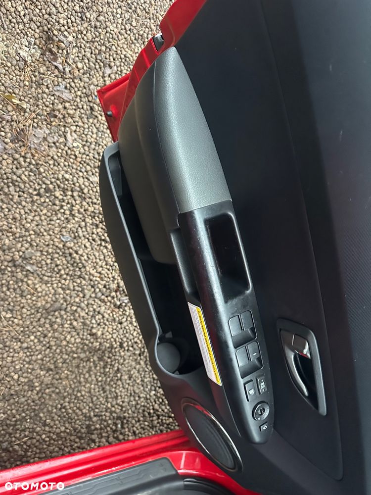 Kia Soul 1.6 CRDi L - 10