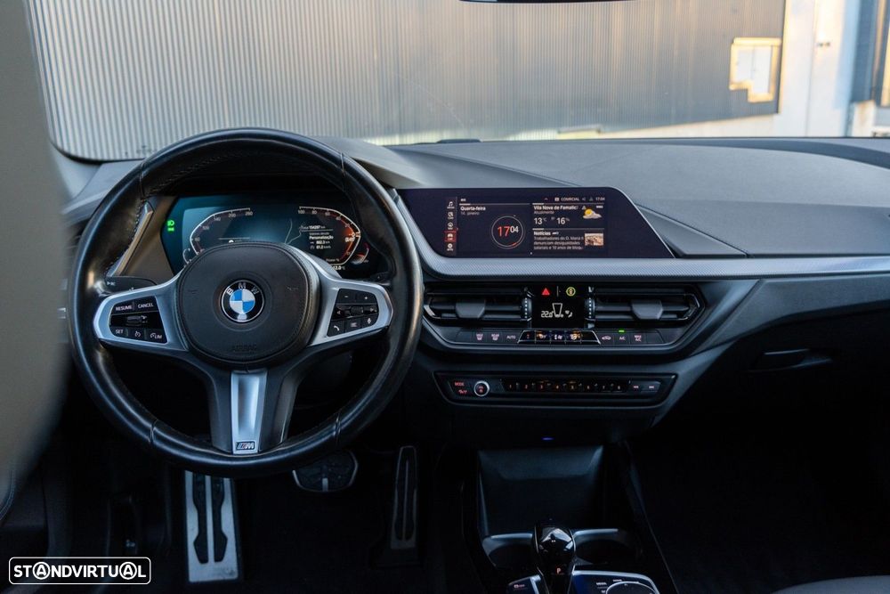 BMW 116 d Pack 50 anos M Auto - 28