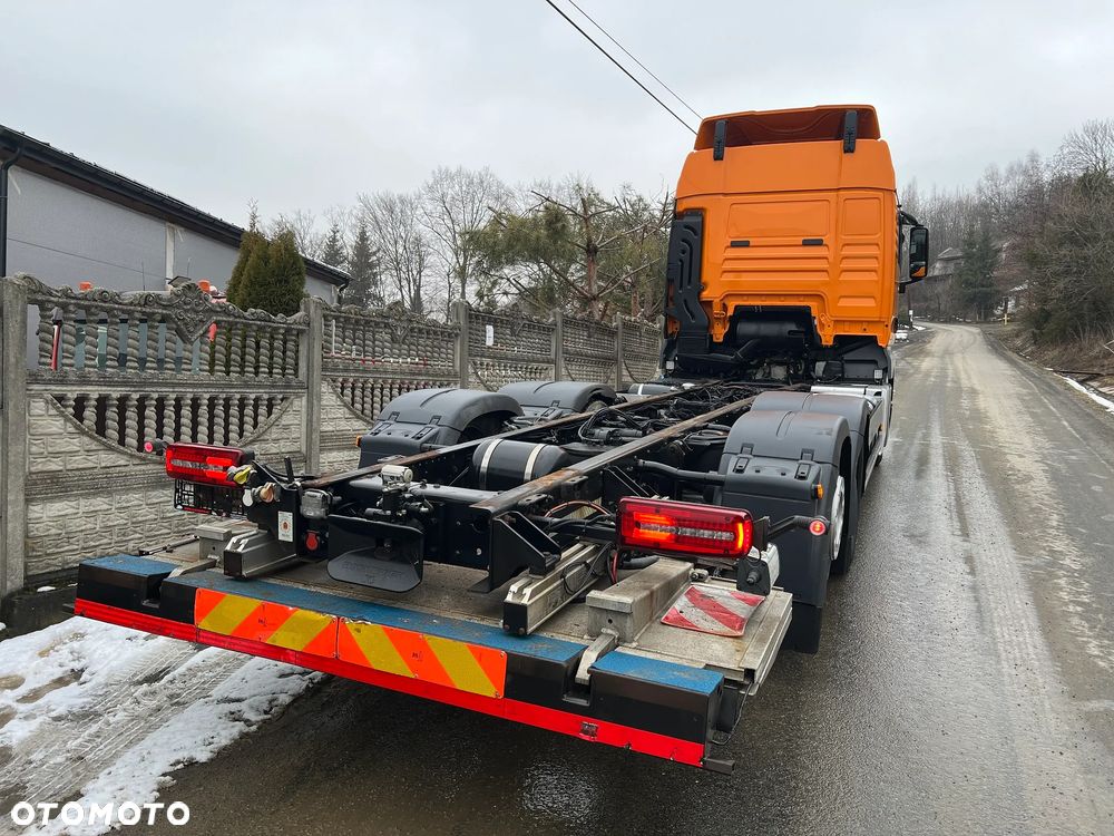 MAN TGX 26.500 * XLX * Euro 6 * INDIVIDUAL * Skrętna Oś * Poduszki Przód Tył * Winda * Rama do Zabudowy * Autolaweta * z Niemiec * Stan PERFEKCYJNY * - 7