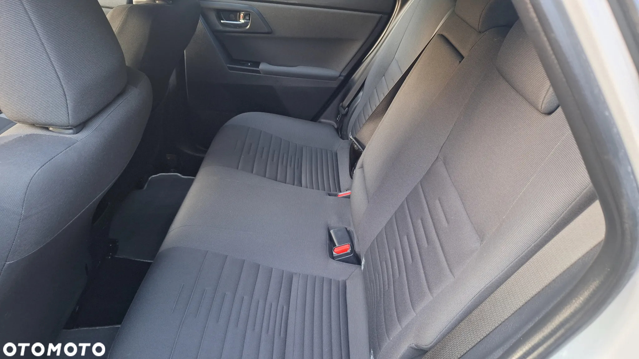 Toyota Auris 1.8 VVT-i Hybrid Automatik Style Selection - 18