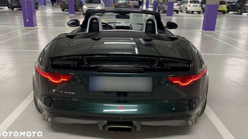 Jaguar F-Type R-Dynamic - 20