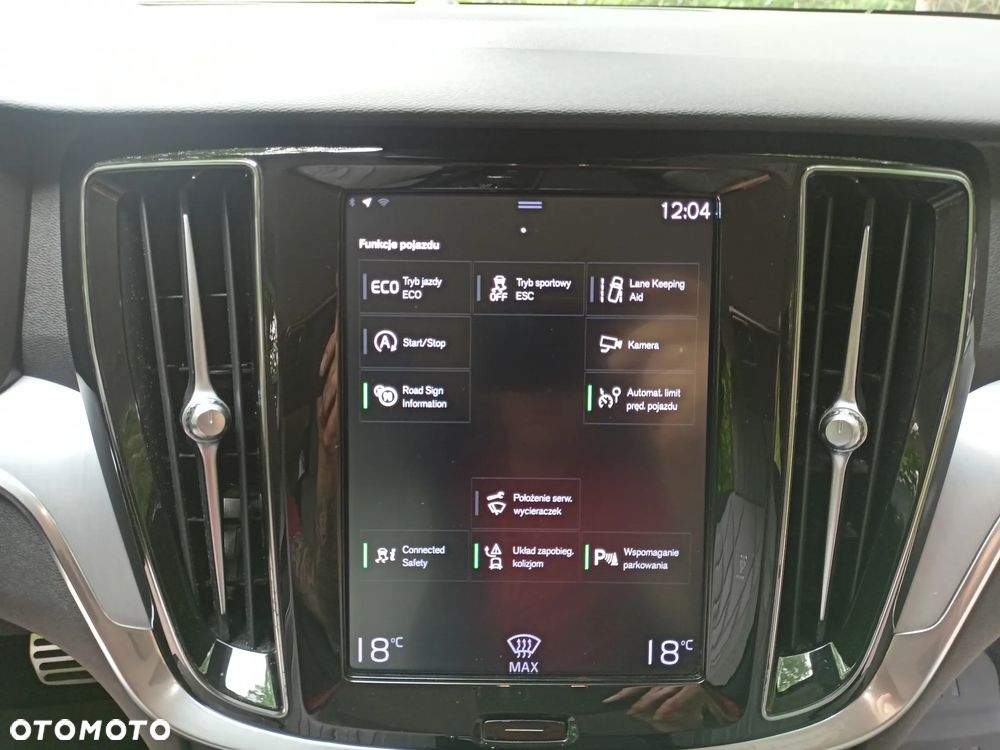 Volvo V60 D3 Momentum Pro - 19