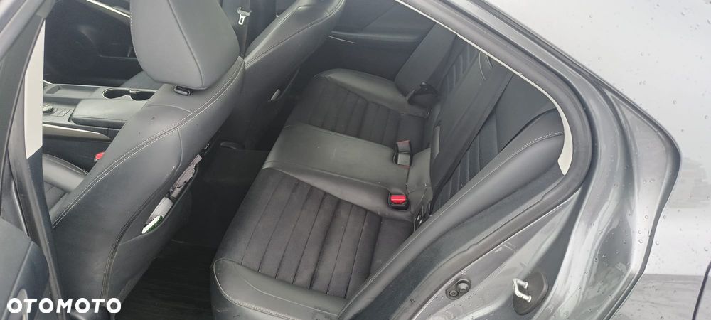 Lexus IS 200t / 300 Elegance - 9