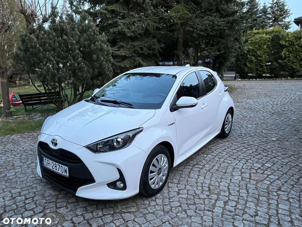 Toyota Yaris - 1
