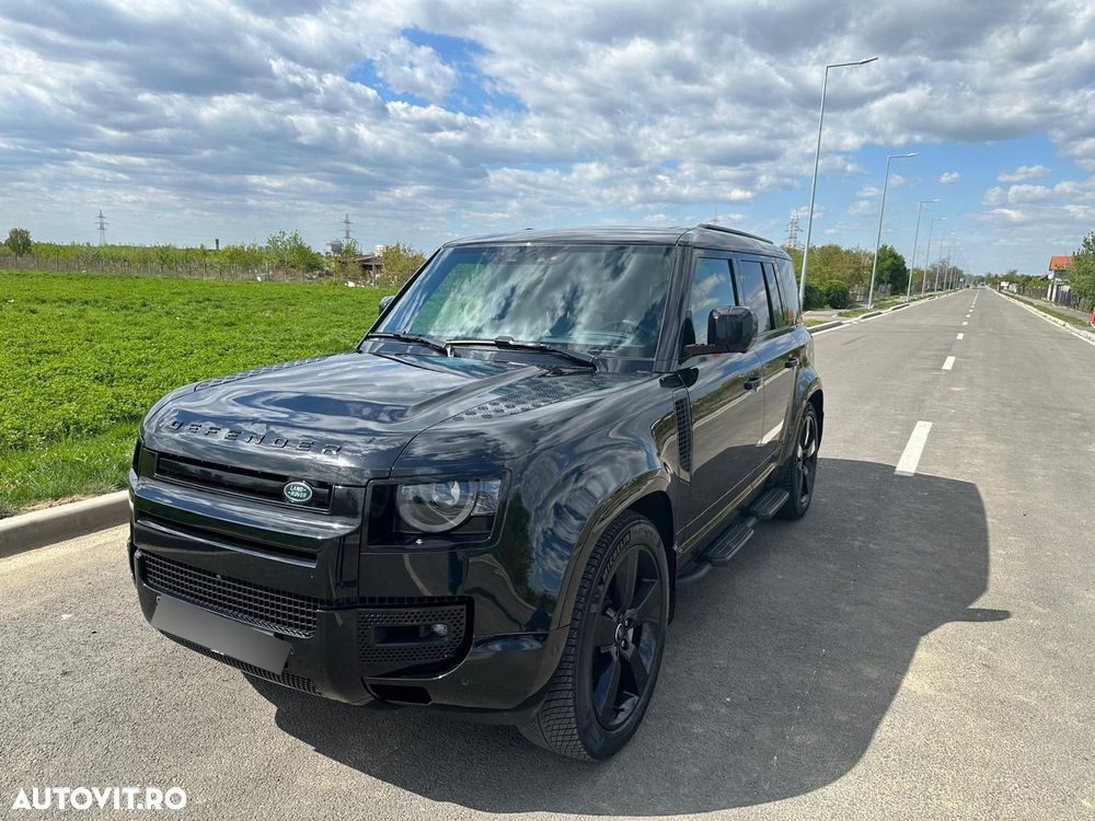 Land Rover Defender - 2