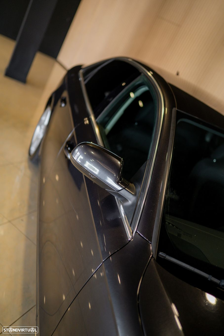Audi A4 2.0 TDI exclusive - 9