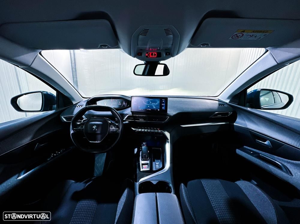 Peugeot 5008 1.5 BlueHDi Allure Pack EAT8 - 11