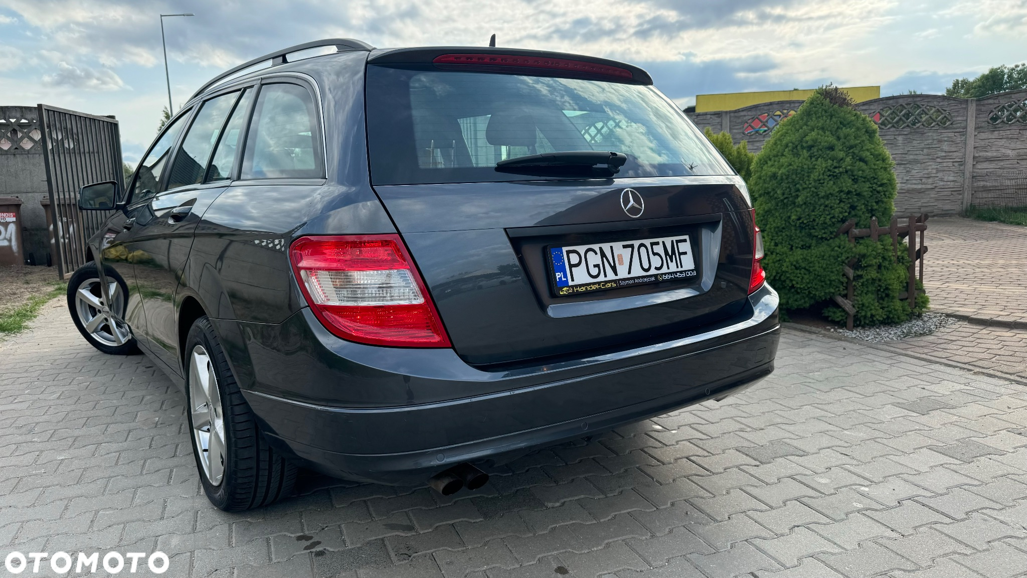 Mercedes-Benz Klasa C 180 T Kompressor Automatik - 9