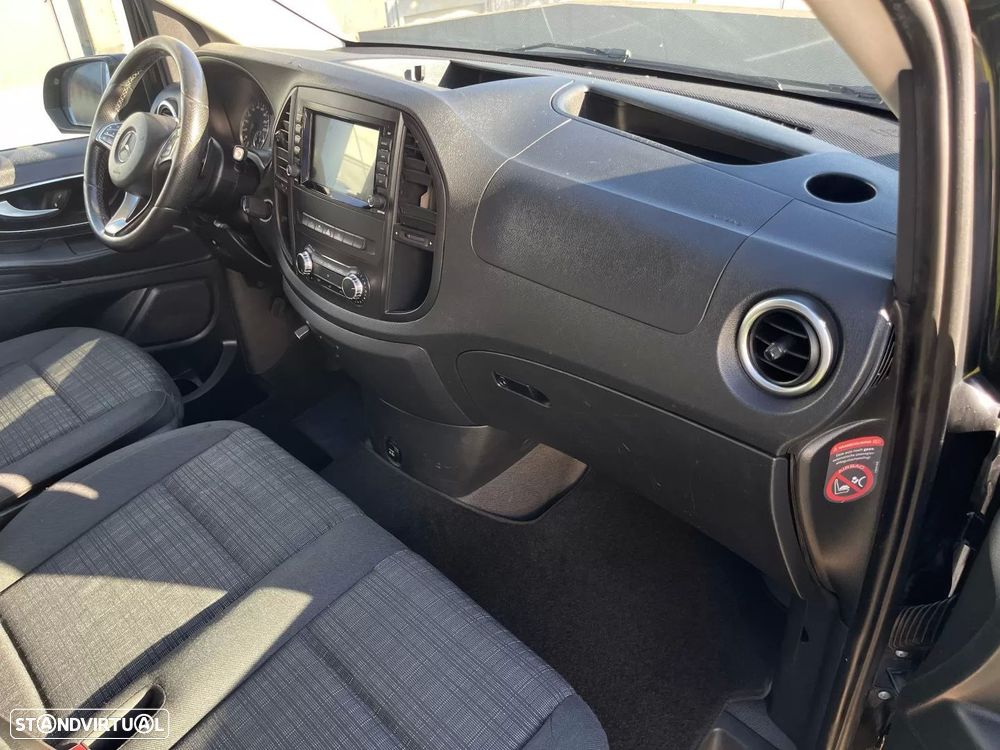 Mercedes-Benz Vito Tourer 114 CDI (BlueTEC) Longa Aut. PRO - 31