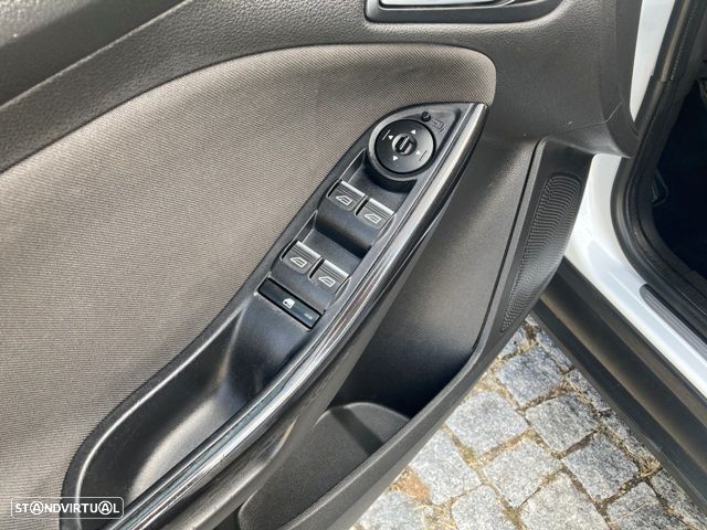 Ford Focus SW 1.5 TDCi Titanium - 24
