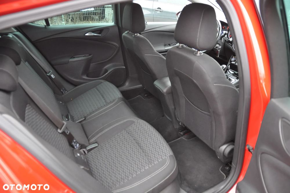 Opel Astra 1.4 Turbo Active - 12