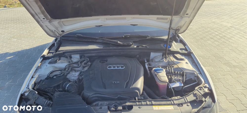 Audi A4 Avant 2.0 TDI - 17