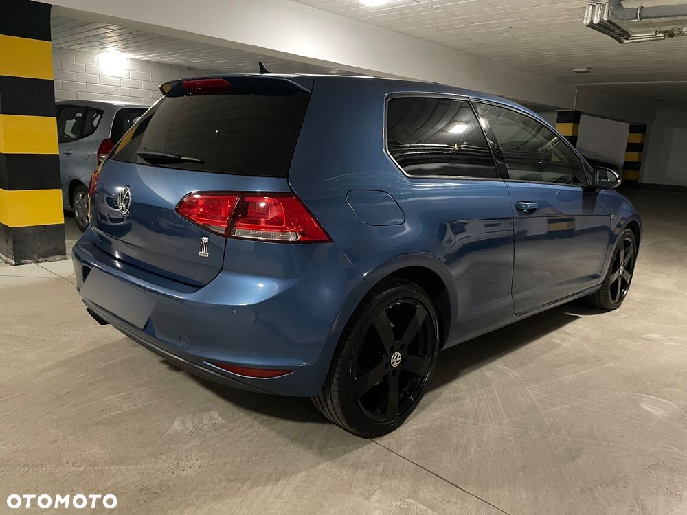 Volkswagen Golf 2.0 TDI BlueMotion Technology Lounge - 16