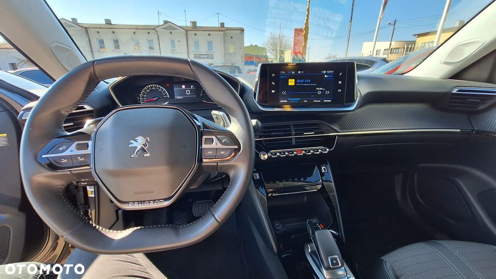 Peugeot 2008 1.2 PureTech Allure Pack S&S EAT8 - 18