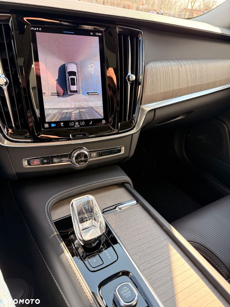 Volvo V90 Cross Country B5 D AWD Pro - 15