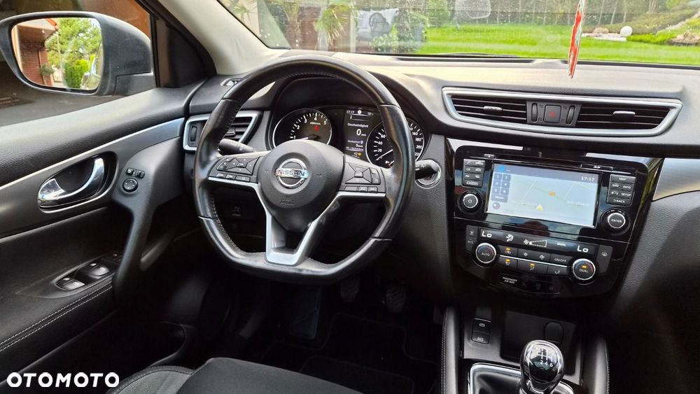 Nissan Qashqai 1.6 DIG-T Tekna+ - 22