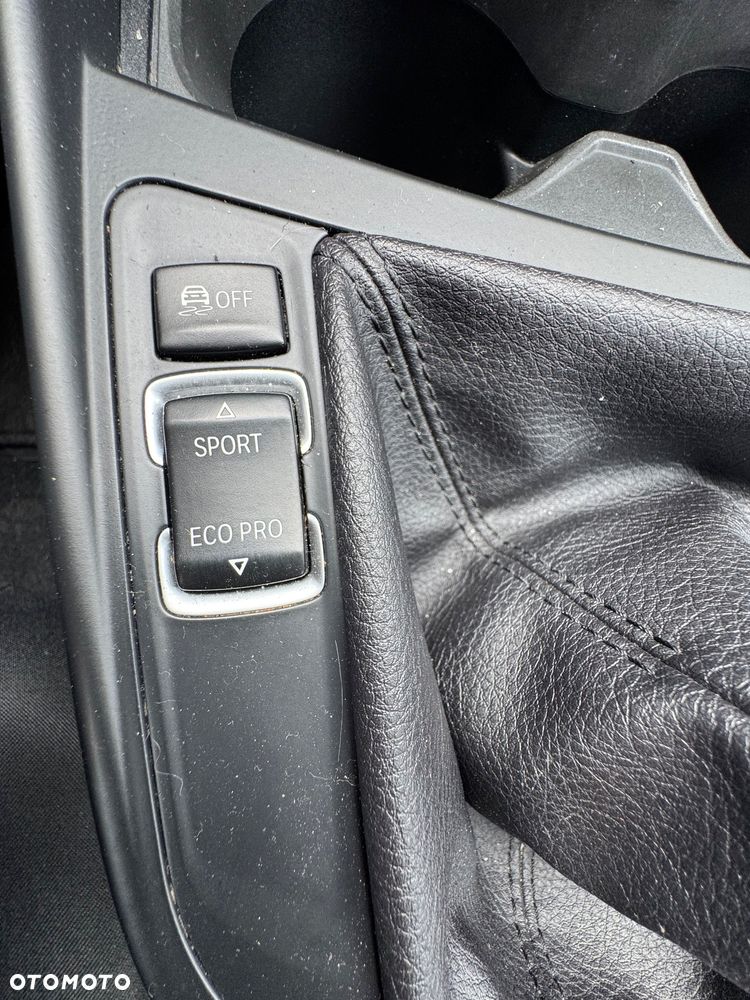 BMW Seria 1 118i M Sport - 19
