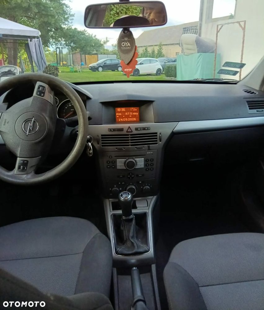 Opel Astra 1.6 - 5