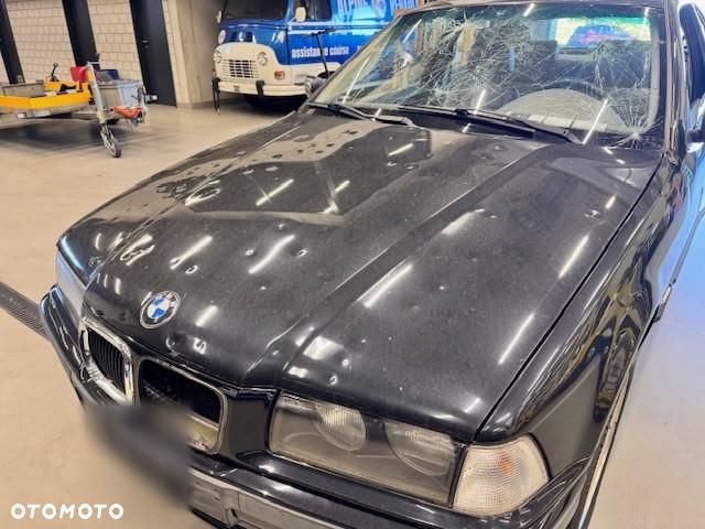 BMW Seria 3 2000 photo 4