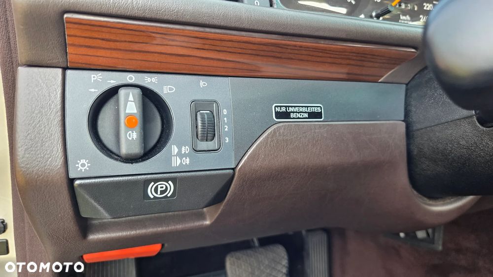 Mercedes-Benz W124 (1984-1993) - 15