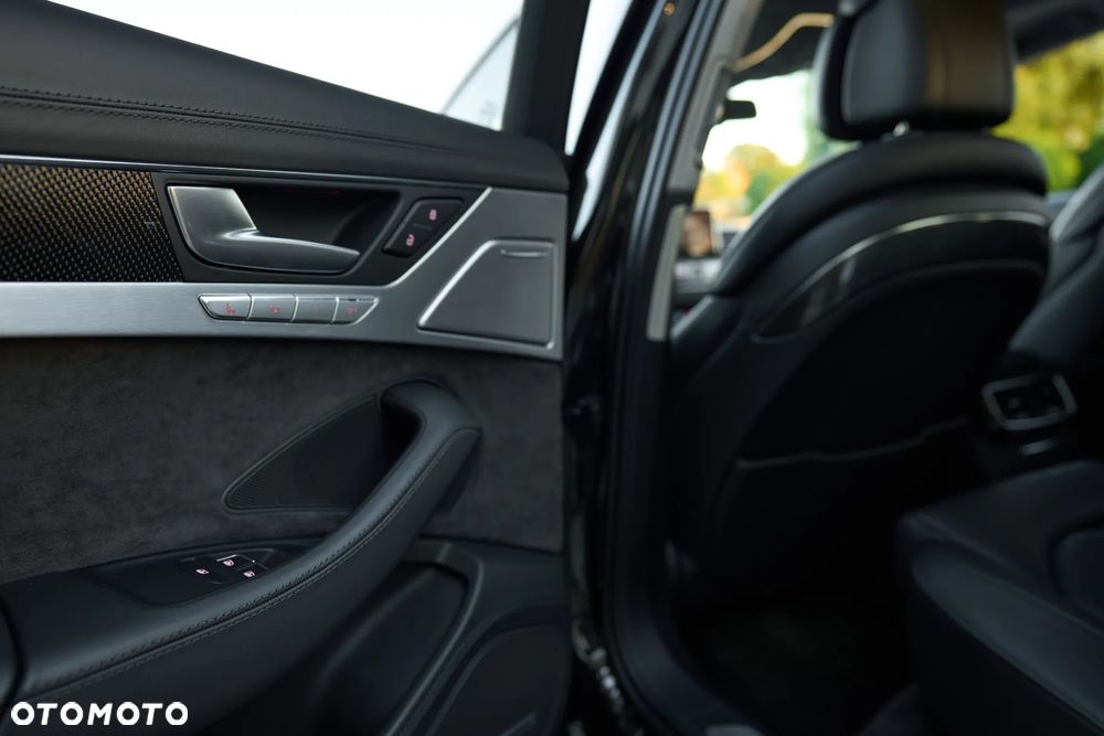 Audi S8 4.0 TFSI Quattro - 17