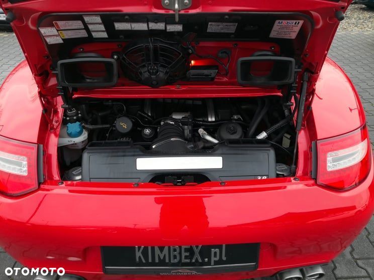 Porsche 911 Carrera S PDK - 17