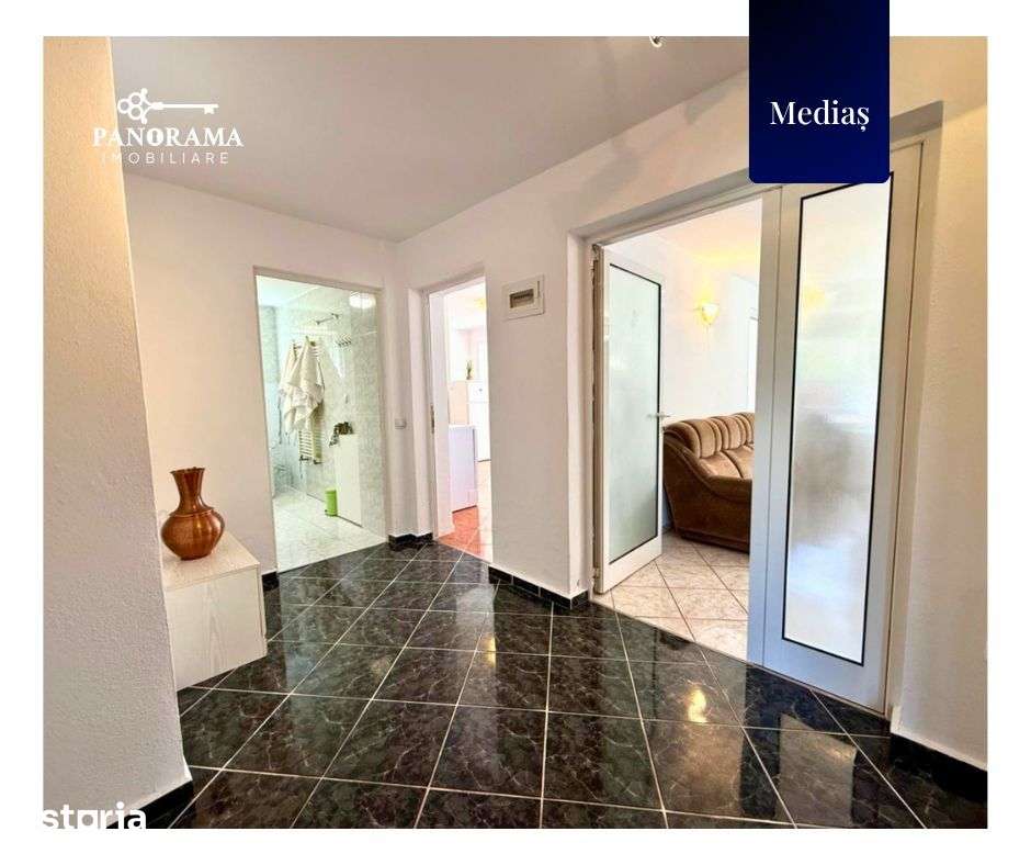 Apartament la casă cu curte proprie în Aviatorilor Mediaș — fotografia 3