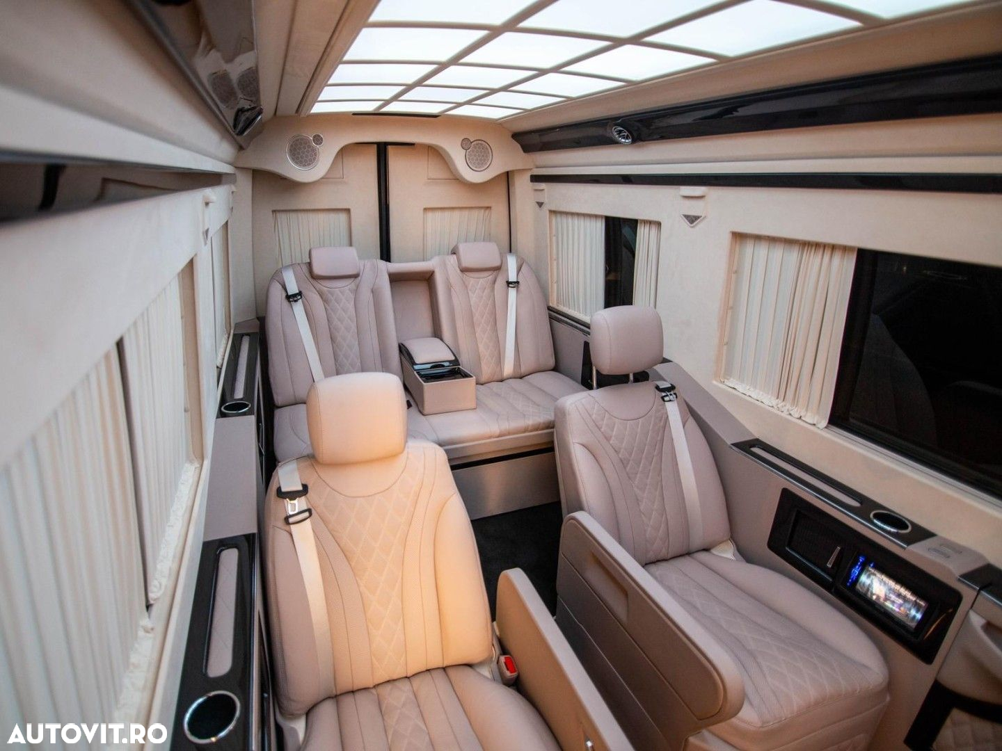 Mercedes-Benz Sprinter - 23