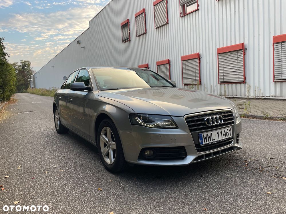 Audi A4 Limousine - 3