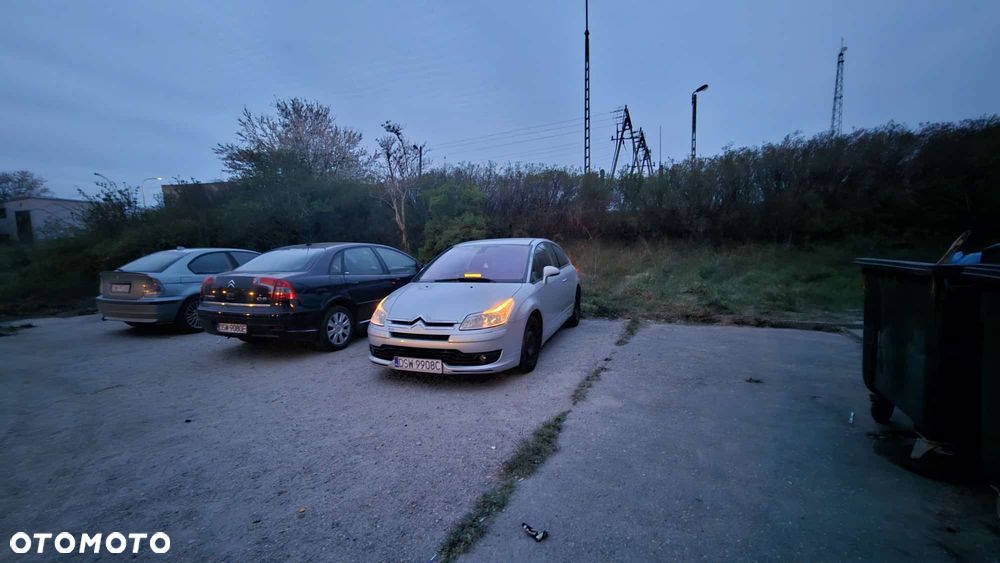 Citroën C4 1.6 16V VTR Pack - 9