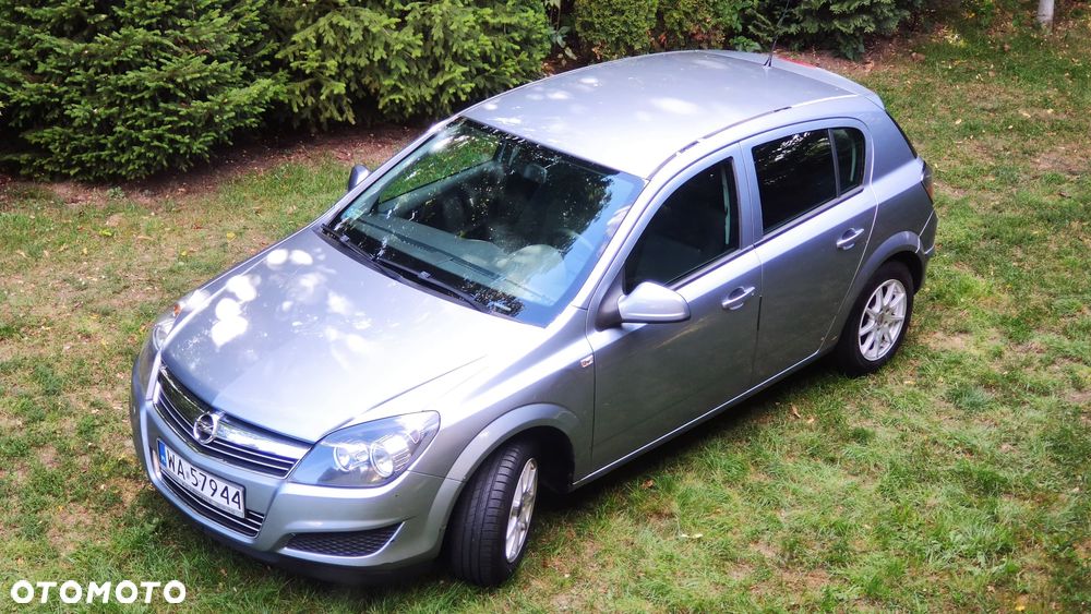Opel Astra - 1