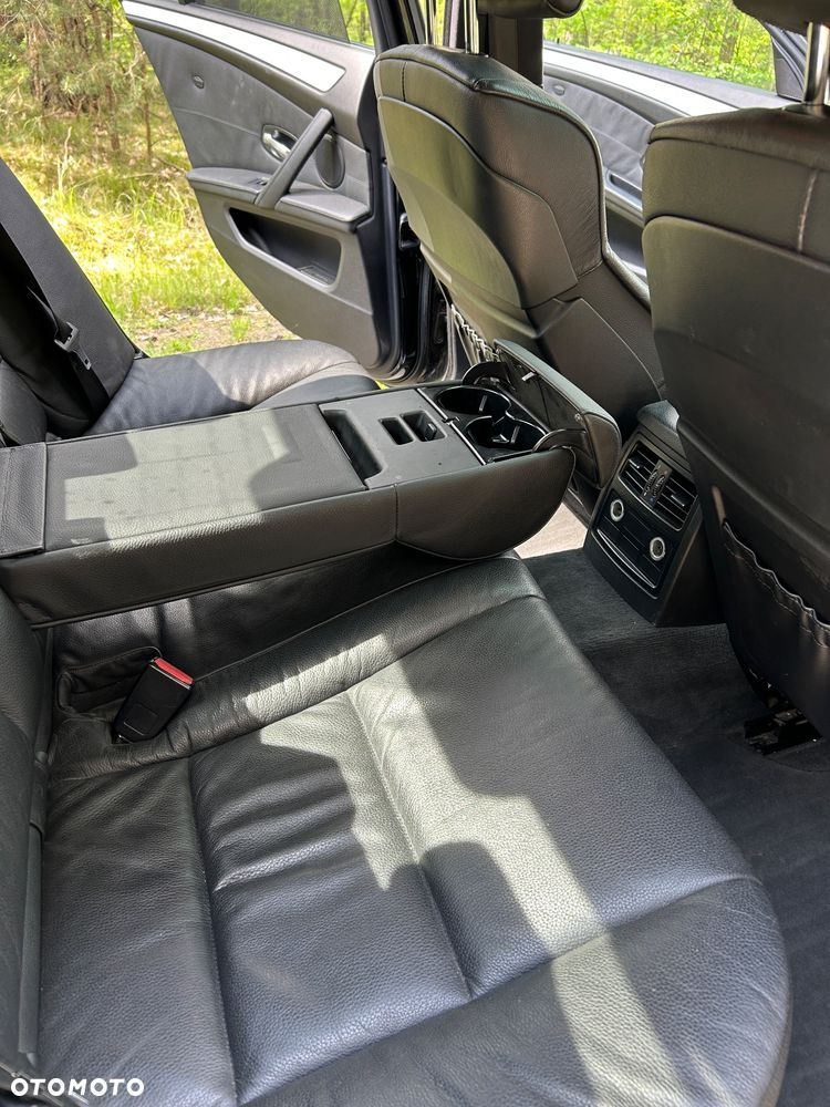 BMW Seria 5 530i xDrive Edition Exclusive - 28