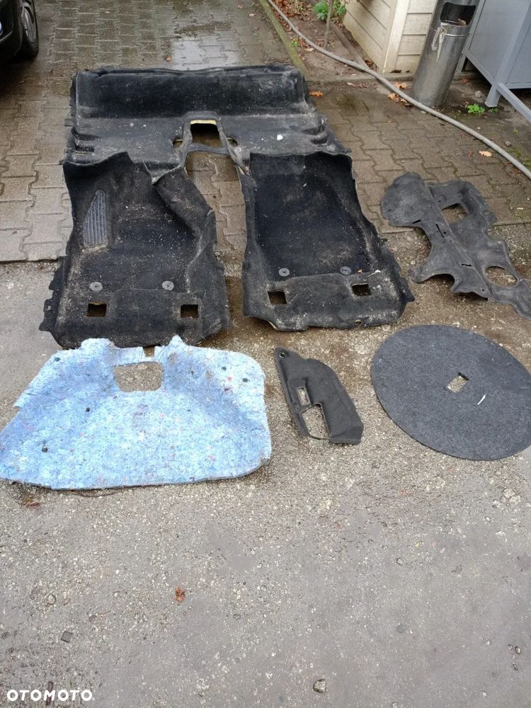Plastiki wnętrze Dywany Wygłuszenia słupki Ford C-MAX MK2 - 14